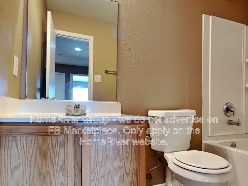 Super spacious 4 bedroom in Woodland Creek. property image