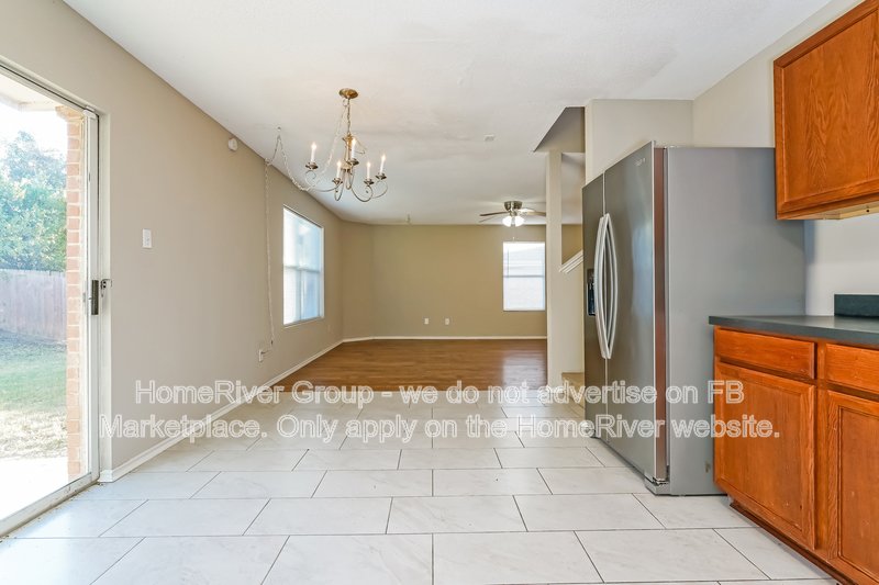 Pet Friendly! Available Now! 2059 Turtle Cove Dr. Mansfield TX  76063 property image