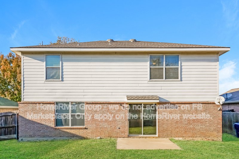 Pet Friendly! Available Now! 2059 Turtle Cove Dr. Mansfield TX  76063 property image