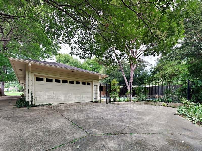 Spacious 4BR/3BA | With Private Pool | Pool Care Included property image