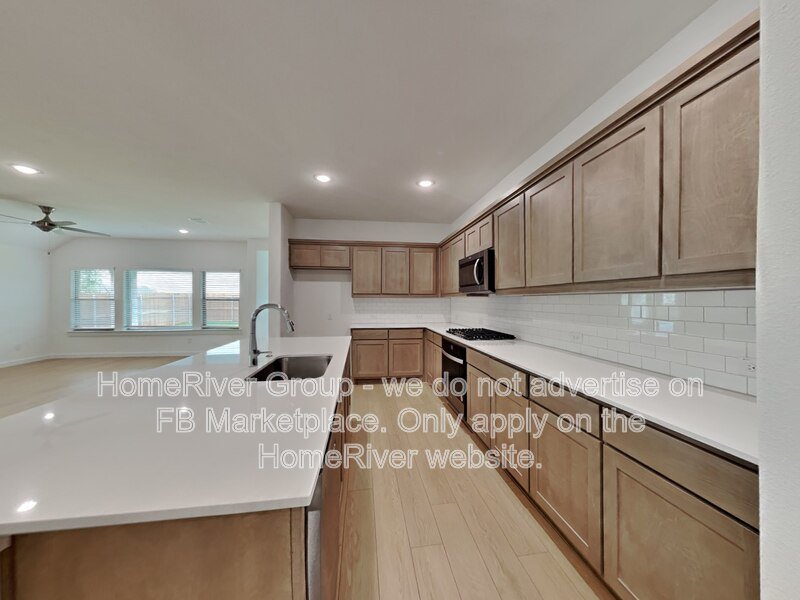 Garage | Appliances Included | Community Pool . property image