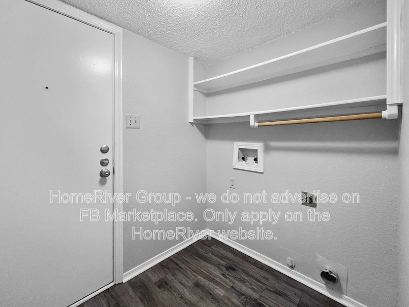 Available Now! | Pet Friendly |  Cozy Fireplace property image