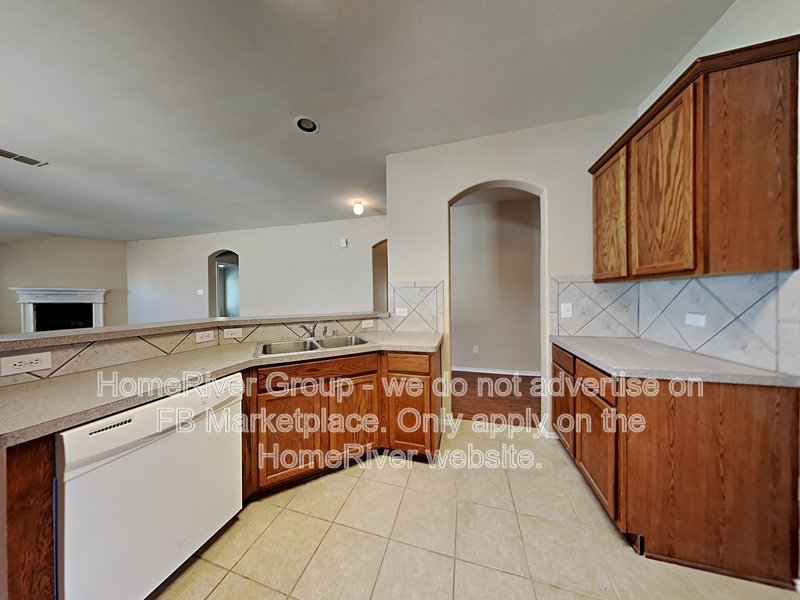 3 BR Home | Denton ISD | Fireplace | Community Pool property image