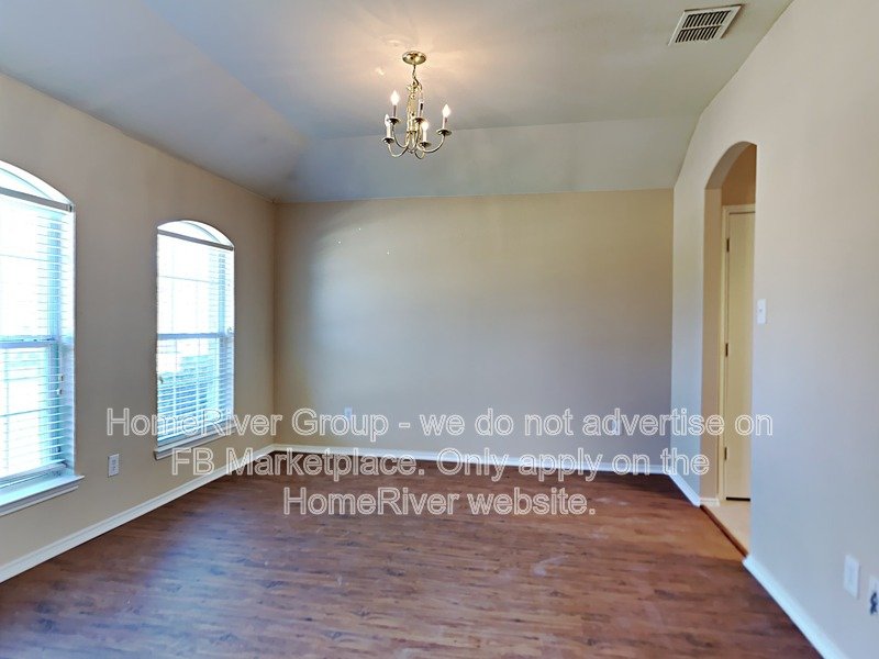 3 BR Home | Denton ISD | Fireplace | Community Pool property image