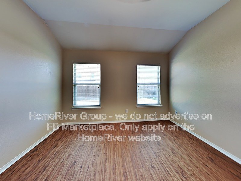 3 BR Home | Denton ISD | Fireplace | Community Pool property image