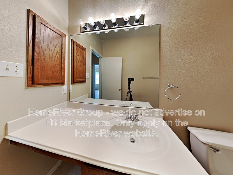 3 BR Home | Denton ISD | Fireplace | Community Pool property image
