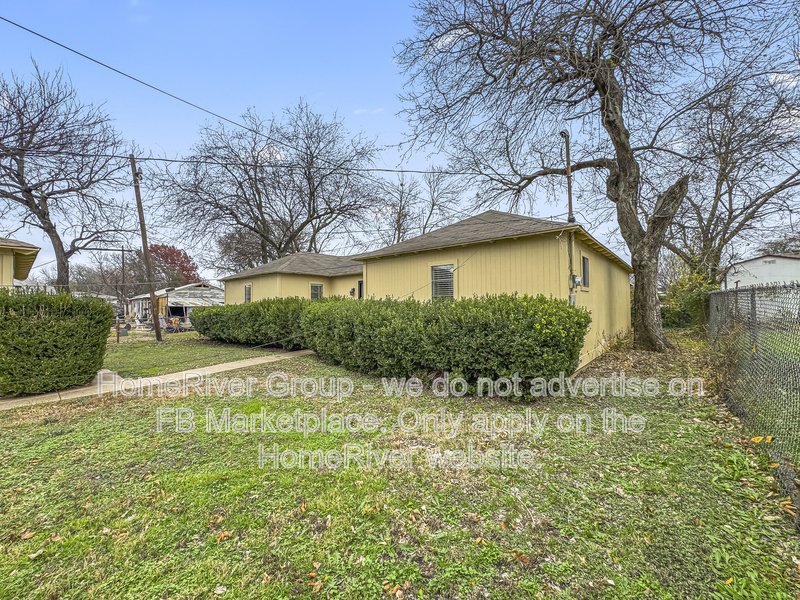 Available Now! 308 Cedar St property image