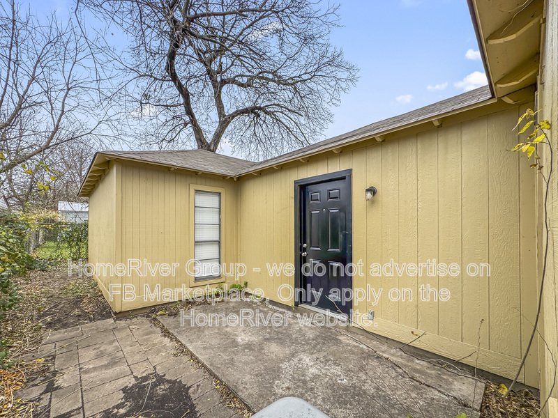 Available Now! 308 Cedar St property image