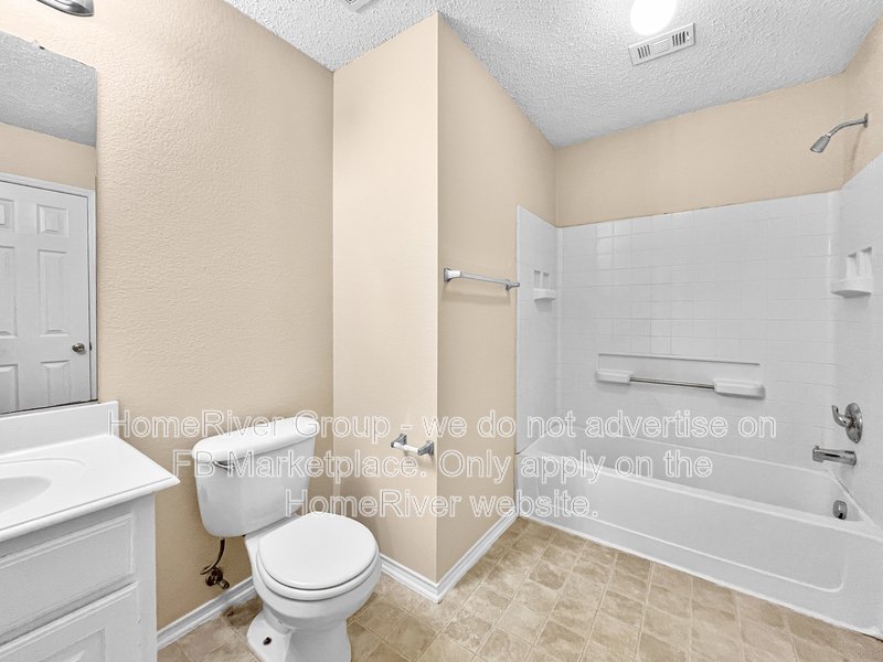 Move-in Ready! Schedule a showing today! property image