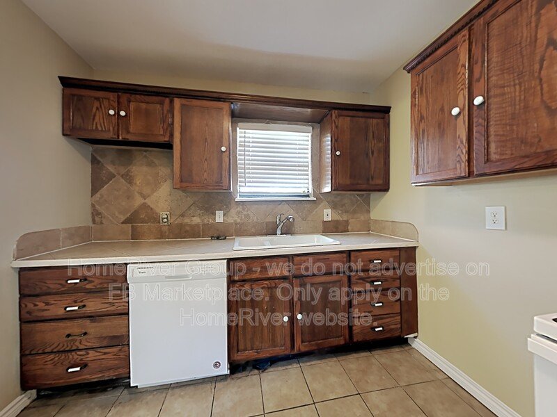 2BD Duplex | Pets OK | Fenced Yard. property image