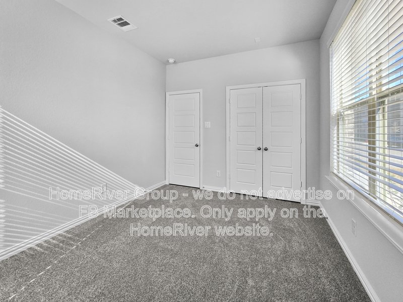 Move-in Ready! Schedule a showing today! property image