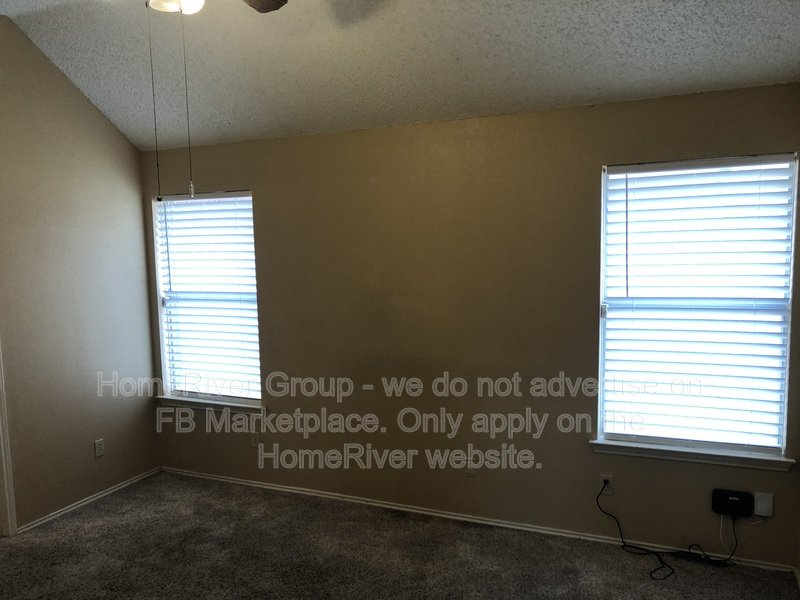 3 BR Home | New washer, Dryer, and Refrigerator | 2 Year Lease property image