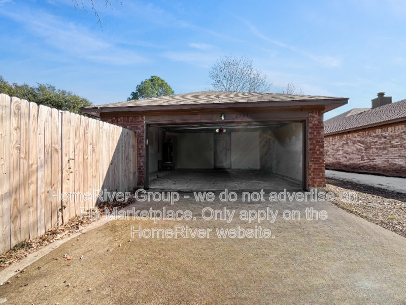 Pet Friendly! 2509 Kimberly Drive, Garland, TX 75040 property image