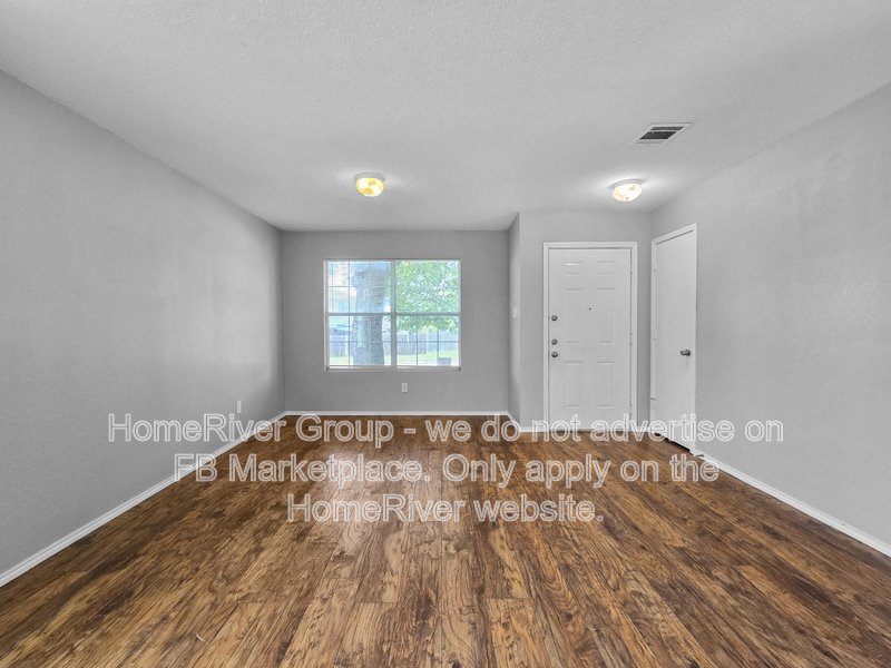 Pet Friendly! Available Now! 2059 Turtle Cove Dr. Mansfield TX  76063 property image