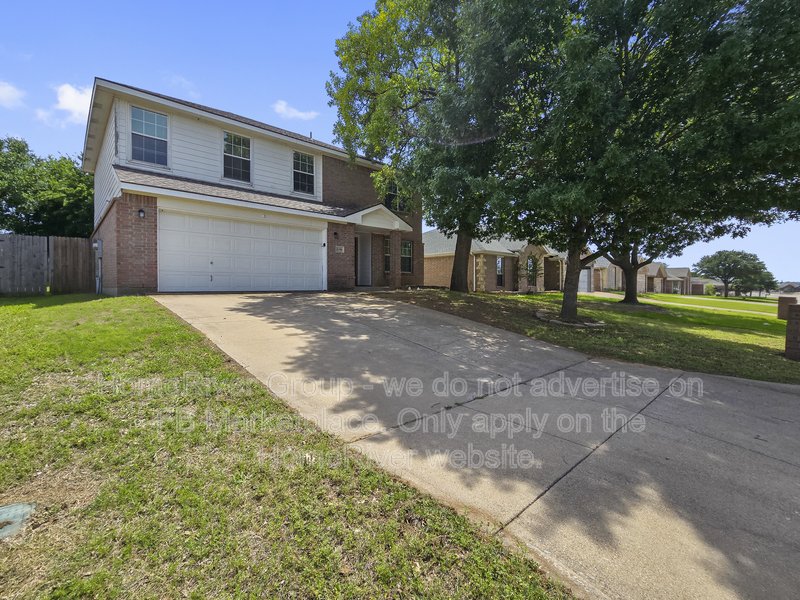 Pet Friendly! Available Now! 2059 Turtle Cove Dr. Mansfield TX  76063 property image
