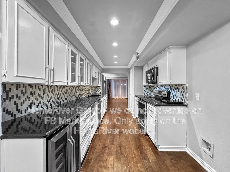 3 BR Townhome | Washer and Dryer Included | All Utilities Included property image