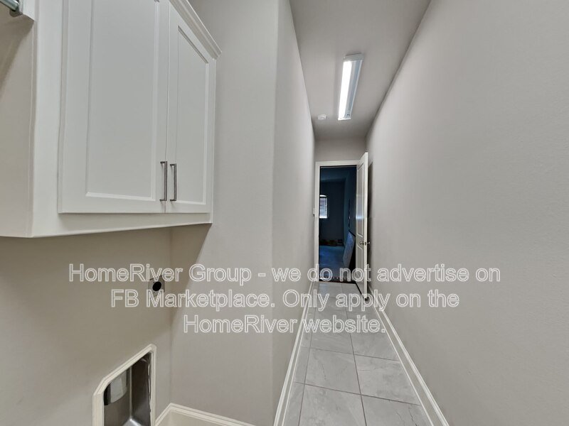 Gated Community | 2 Car-Garage | Covered Patio. property image