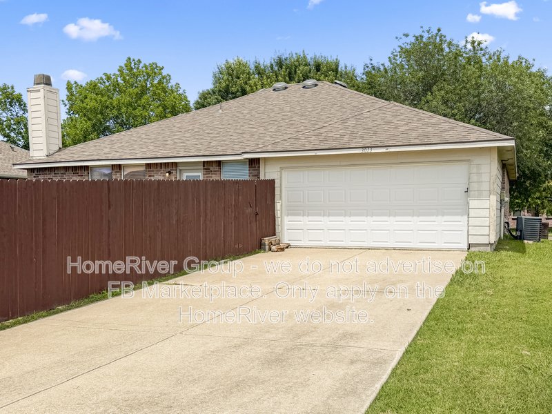 Attached Garage | Pet-Friendly | Fenced Backyard. property image