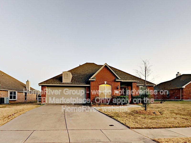4 BR Home | Fireplace | Granite Countertops | Covered Patio property image