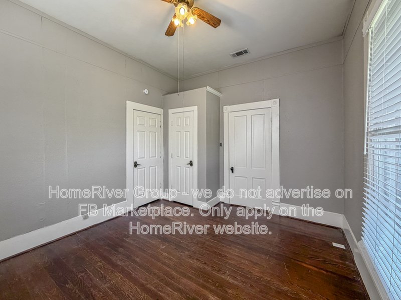 Deck | Pet-Friendly | Hardwood Floors. property image