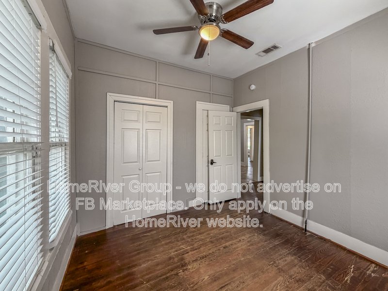 Deck | Pet-Friendly | Hardwood Floors. property image