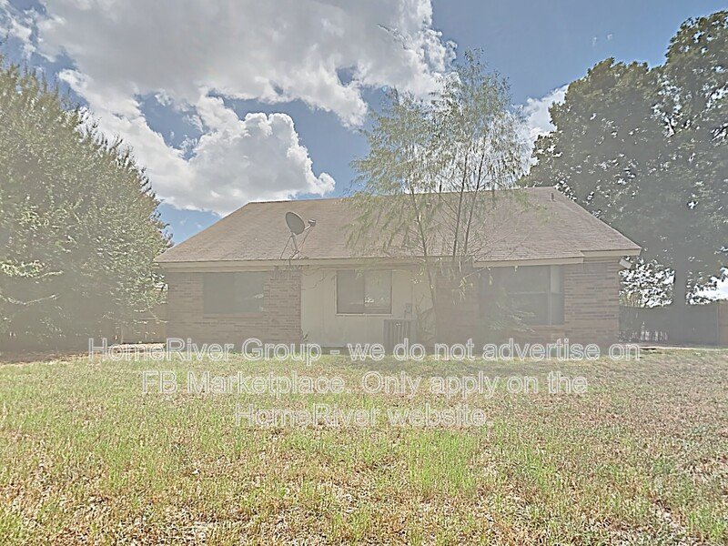 Available Now! | Pet Friendly | property image