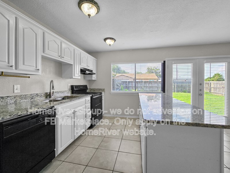 Available Now! | Pet Friendly | Fenced yard property image