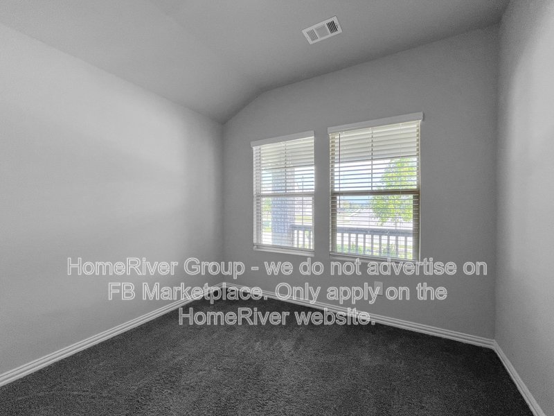 4 BR Home | Quartz Counters | Covered Patio | Refrigerator property image