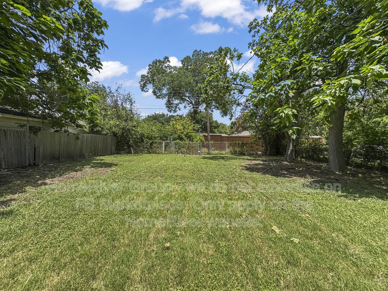 Available Now! | Pet Friendly | Fridge Included property image