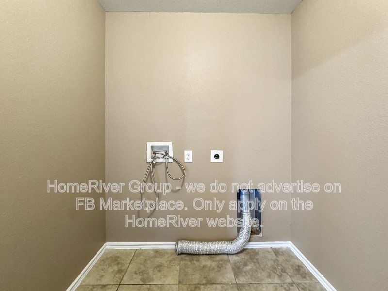 4 Bedroom | Large Backyard | Pet-Friendly property image