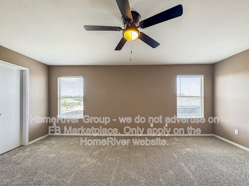 4 Bedroom | Large Backyard | Pet-Friendly property image