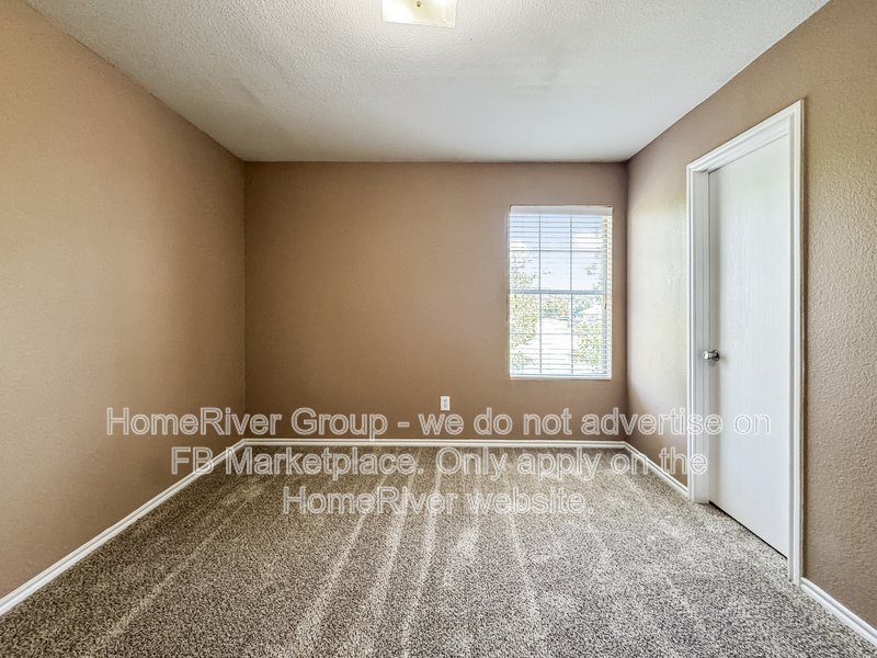 4 Bedroom | Large Backyard | Pet-Friendly property image