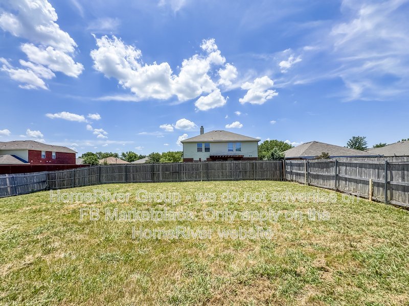 4 Bedroom | Large Backyard | Pet-Friendly property image