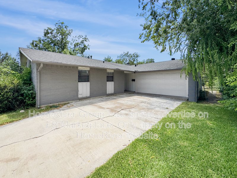 3 BR Home | Fireplace | Pet-Friendly | property image