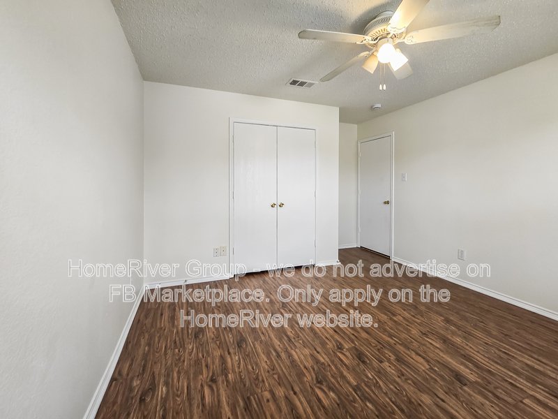 Pet-Friendly | No Carpet | Huge Fenced Backyard. property image
