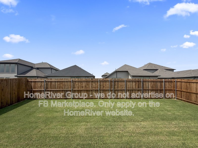 Fenced Yard | Pet Friendly | Washer/Dryer property image