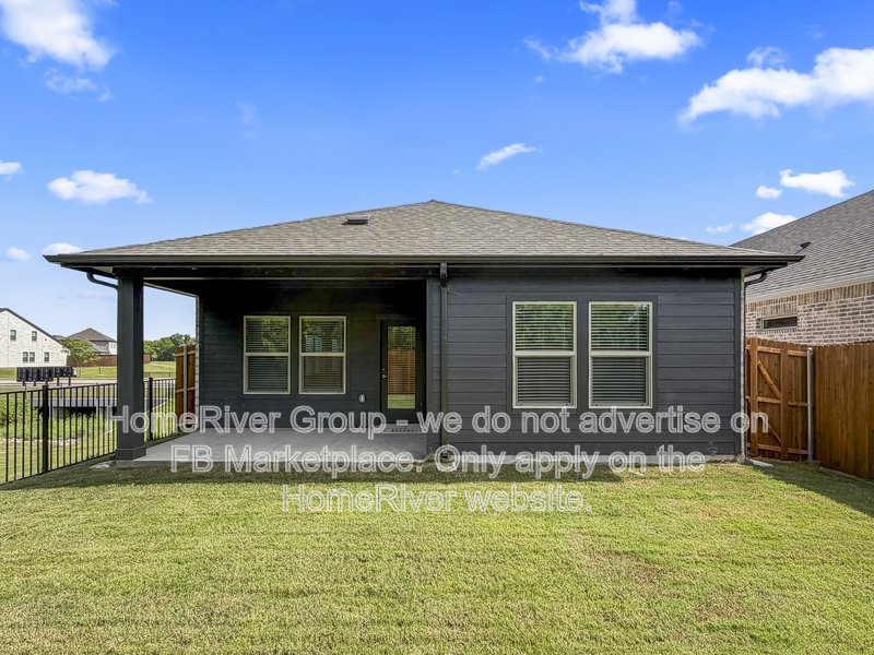 Available Now | Pets Welcome property image