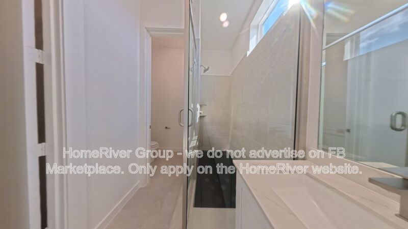 AVAILABLE NOW!! WASHER DRYER, FRIDGE, LUXURY MODERN COMFORT IN DALLAS property image