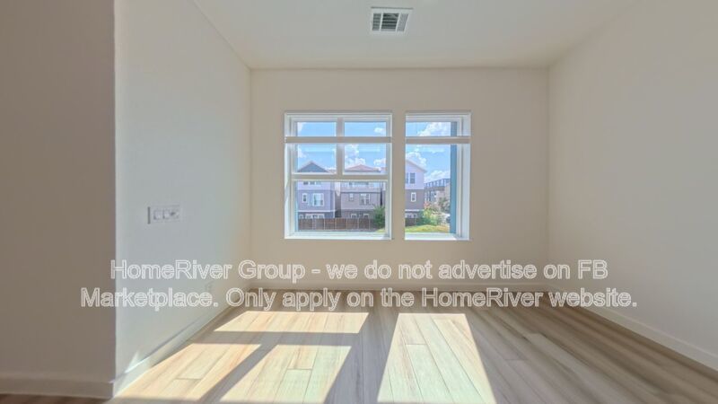 AVAILABLE NOW!! WASHER DRYER, FRIDGE, LUXURY MODERN COMFORT IN DALLAS property image