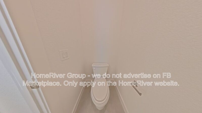 AVAILABLE NOW!! WASHER DRYER, FRIDGE, LUXURY MODERN COMFORT IN DALLAS property image