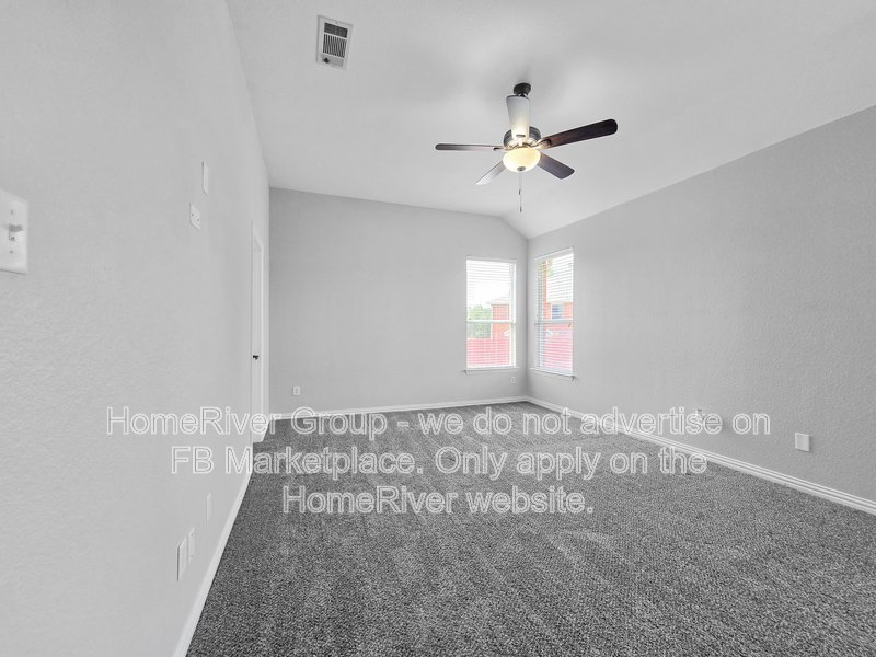 Available Now | Pets Welcome | Cozy Fireplace property image