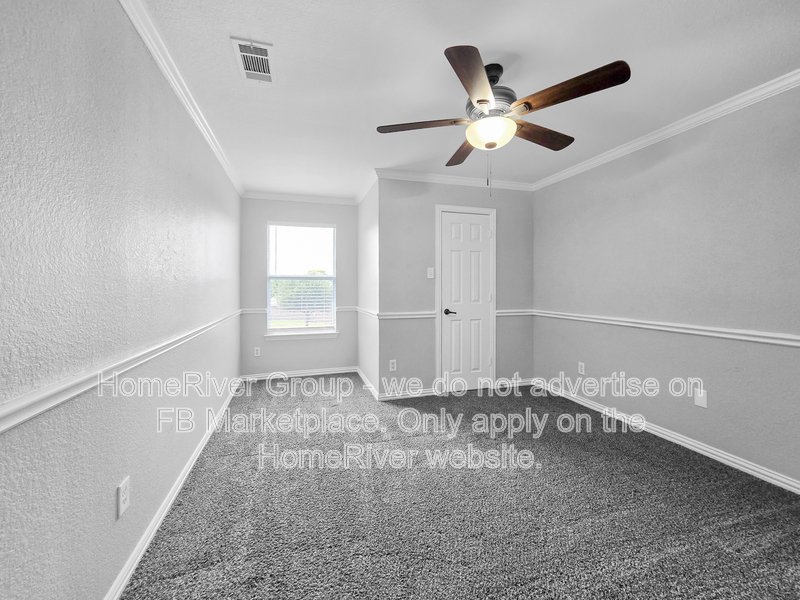 Available Now | Pets Welcome | Cozy Fireplace property image
