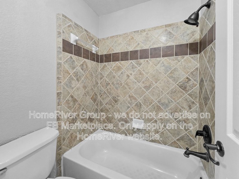 Available Now | Pets Welcome | Cozy Fireplace property image