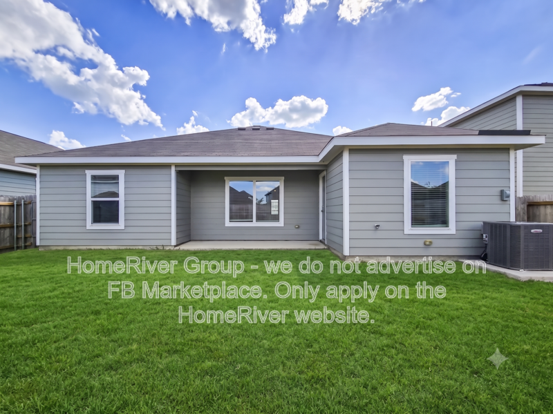 Pet Friendly | Fenced Yard | Fridge Included property image