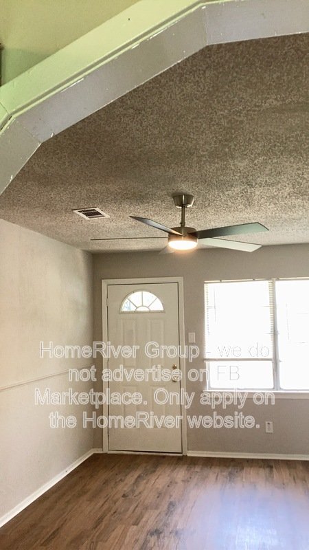 Located in the heart of Euless! property image